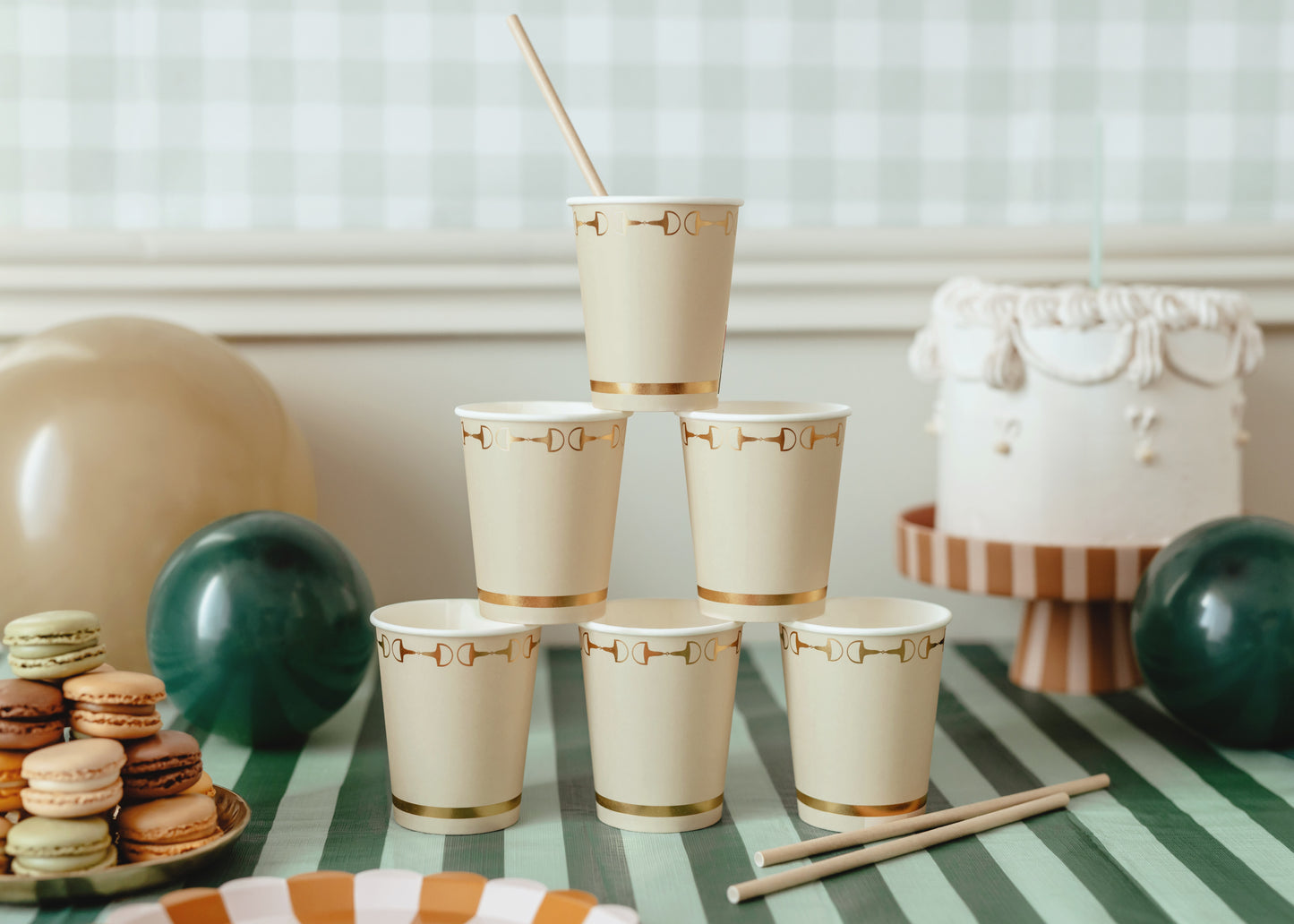 Stirrups Paper Cups