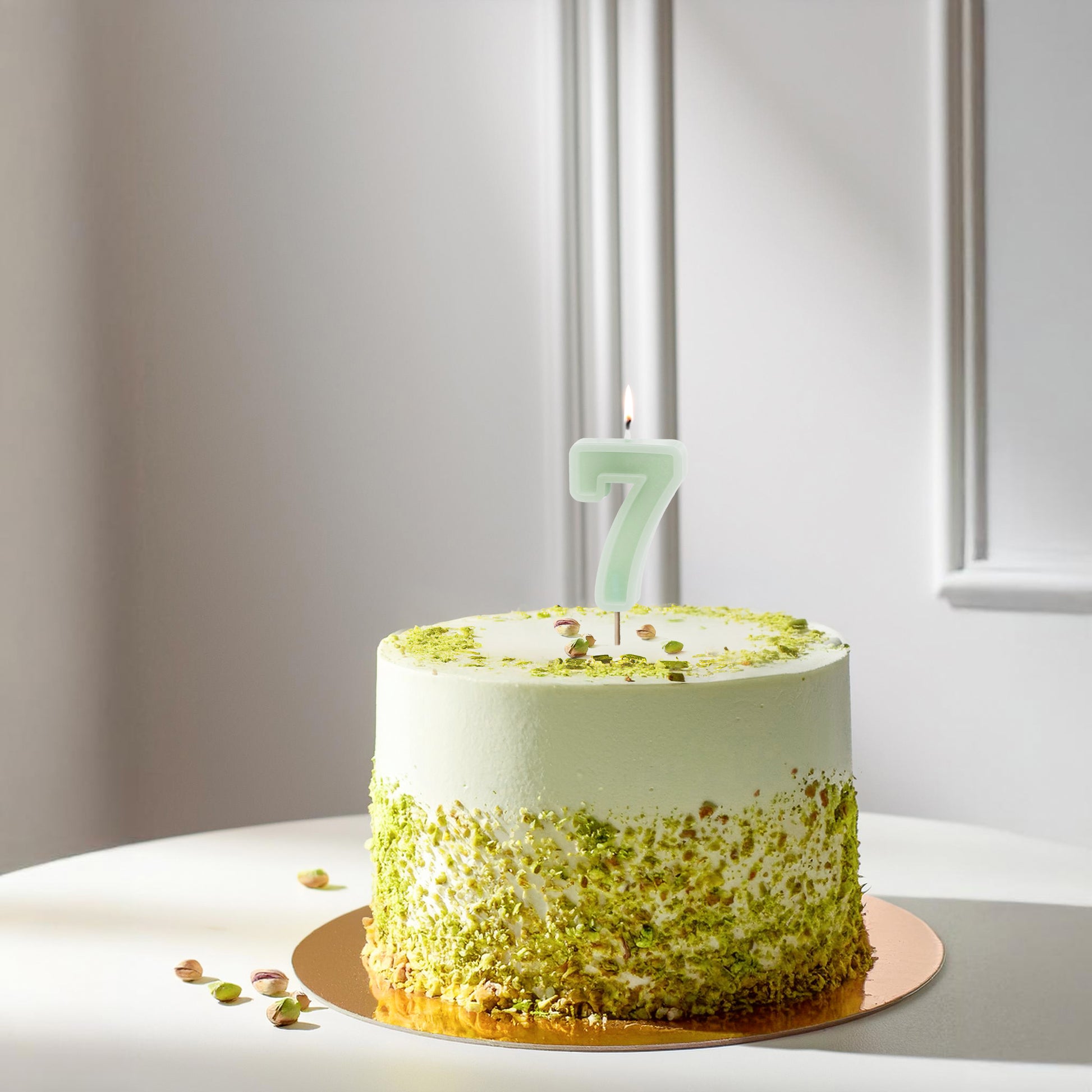 Light Green Birthday Candle number 7