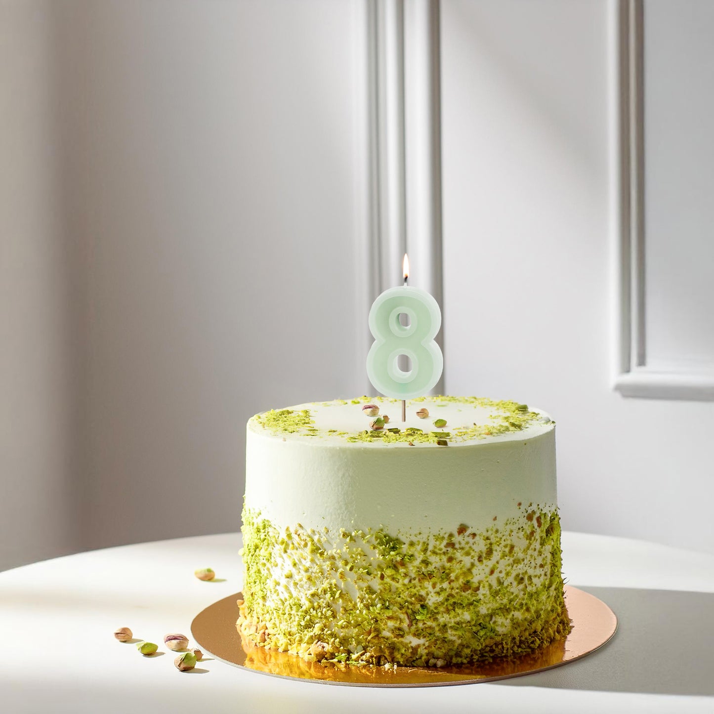 Light Green Birthday Candle number 8