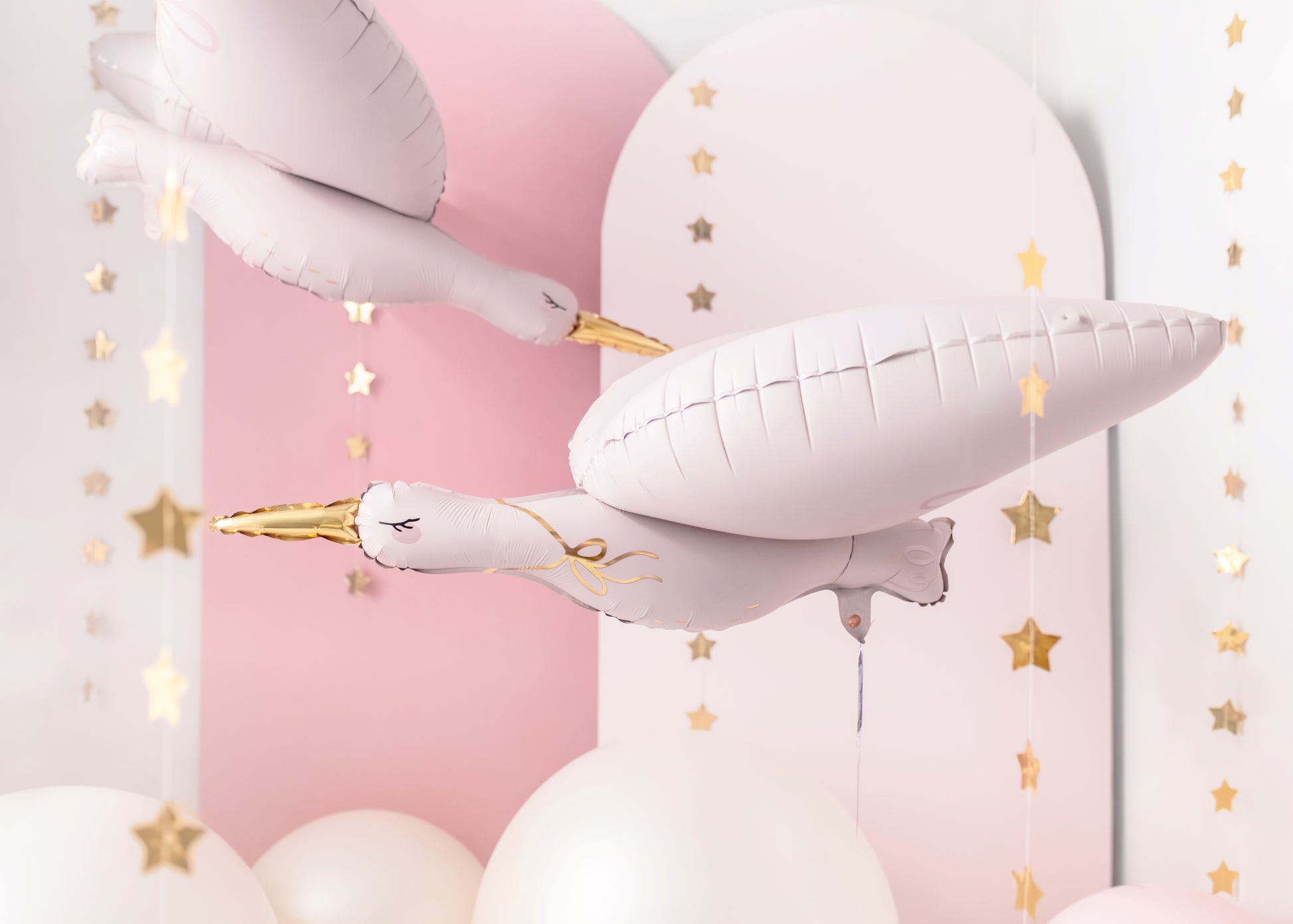 Pink stork foil balloon – adorable decoration for baby showers or welcoming a new baby