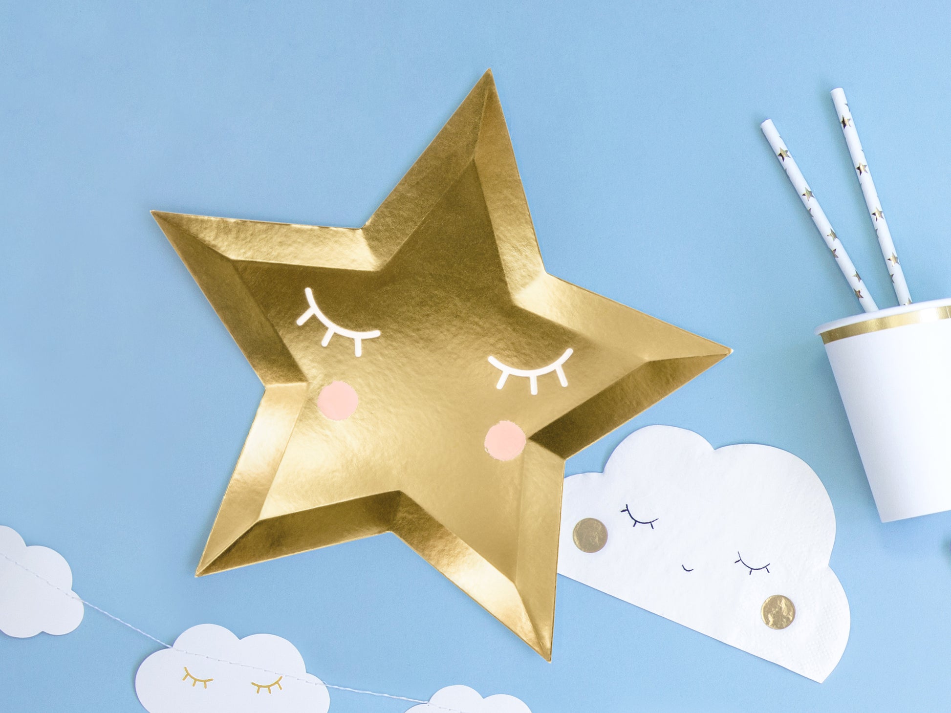 Cloud-shaped paper napkins – pastel table decorations for Welcome to the World baby party